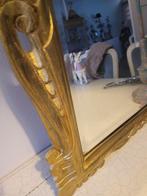 Oude vol houten spiegel foto 1 t/m 3, Huis en Inrichting, Woonaccessoires | Spiegels, Heikant 21 Kaatsheuvel, Belle Vieille Brocante