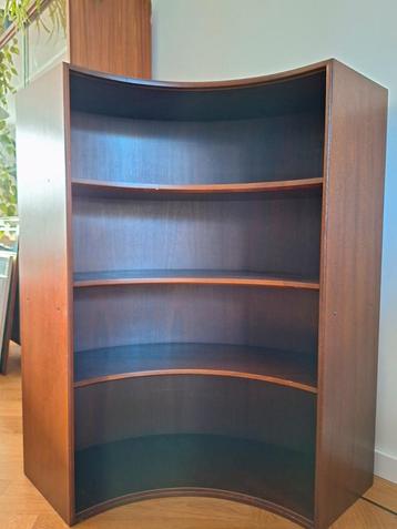 Prachtige vintage Formule hoekkast/hoekelement beschikbaar voor biedingen