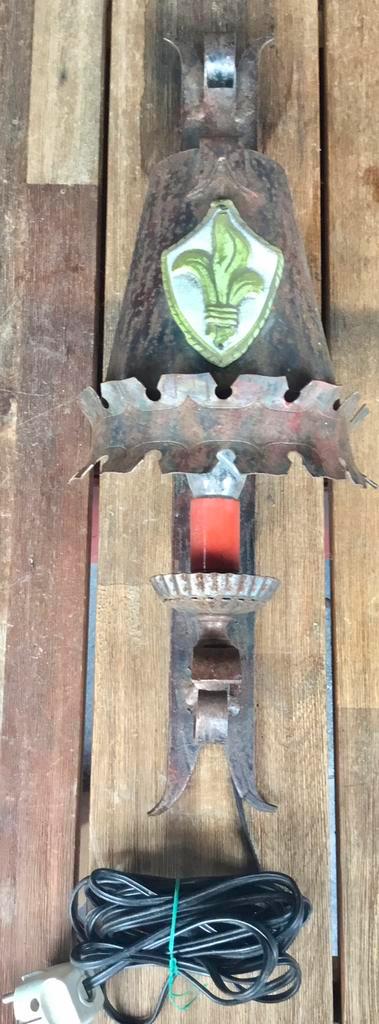 OUDE KASTEELLAMP / WANDLAMP, Huis en Inrichting, Lampen | Wandlampen, Gebruikt, Metaal, Ophalen of Verzenden