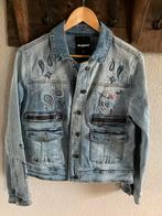 Supermooie spijkerjas met borduursels van Desigual maat XL, Blauw, Ophalen of Verzenden, Zo goed als nieuw, Jasje