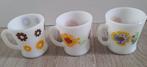 3 bekers van Anchor Hocking Fire King jaren 60, Gebruikt, Ophalen of Verzenden, Glas, Overige stijlen