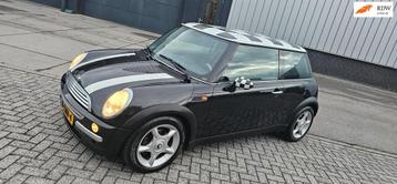 Mini Mini 1.6 Cooper airco velgen boekjes cylinderkop defect beschikbaar voor biedingen
