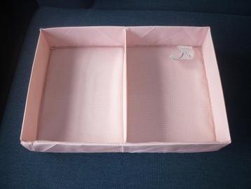Opbergdoos Ikea / Opbergbak Stuk / Opberger Roze beschikbaar voor biedingen