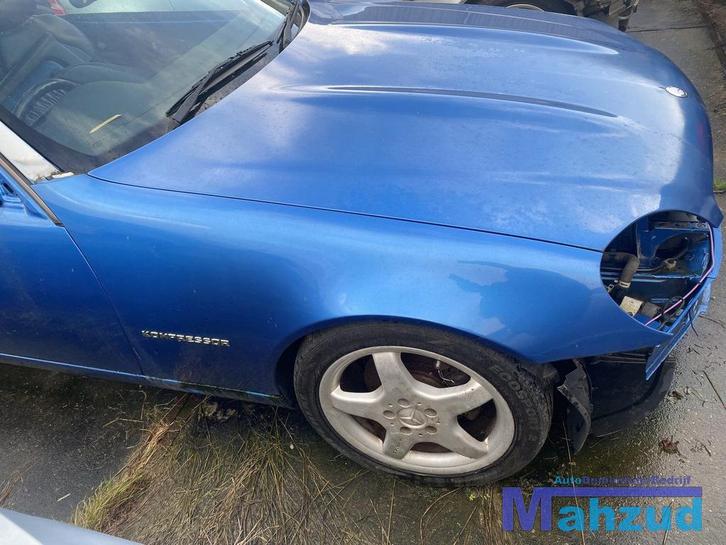 MERCEDES SLK R170 Blauw 372 rechts voor scherm zijscherm 199, Auto-onderdelen, Carrosserie en Plaatwerk, Spatbord, Mercedes-Benz