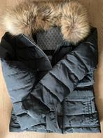 F32 Winterjas met bontkraag - Maat M, Ophalen of Verzenden, Zo goed als nieuw, Maat 38/40 (M), Zwart