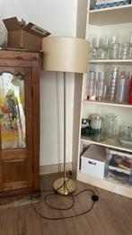 Lamp met gouden poot, Ophalen of Verzenden, Zo goed als nieuw