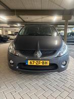 Mitsubishi Grandis 2.4 Mivec 6 AUT 2008 Grijs, Auto's, 570 kg, Particulier, 6 stoelen, 92 €/maand