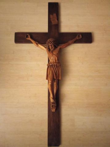 Kruis corpus Christi 1m (18e eeuw) beschikbaar voor biedingen