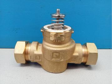 Tweewegklep Honeywell zonder motor 2x22 knel beschikbaar voor biedingen