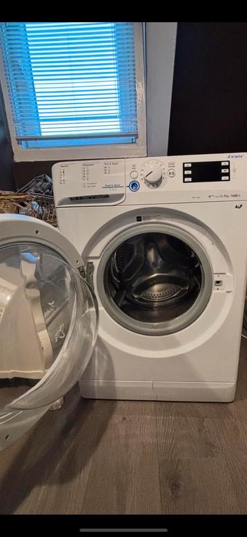Indesit wasmachine beschikbaar voor biedingen
