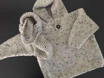 gebreide kindertrui beschikbaar voor biedingen