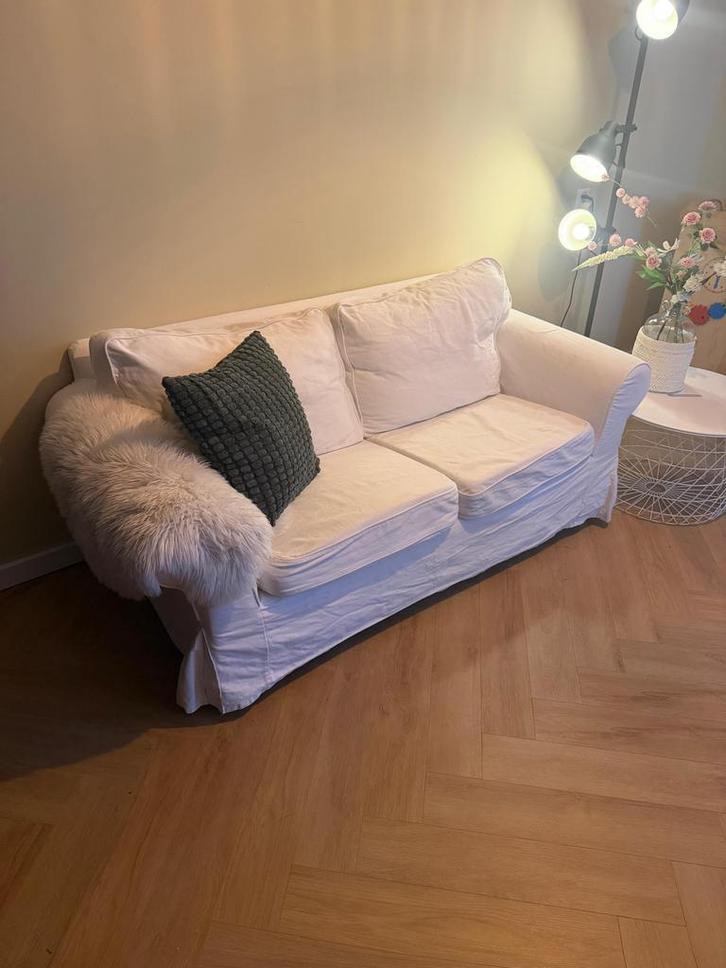 IKEA Ektorp 2-zitsbank met extra hoes, Huis en Inrichting, Banken | Bankstellen, Gebruikt, Rechte bank, Tweepersoons, 150 tot 200 cm