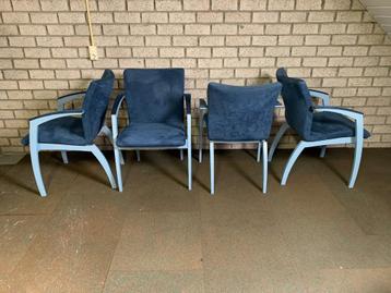 4x Leolux Camarilla eetkamerstoelen beschikbaar voor biedingen