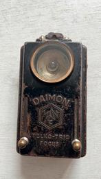 WW2 zaklamp “Daimon - trio”, Verzamelen, Militaria | Tweede Wereldoorlog, Ophalen, Lintje, Medaille of Wings
