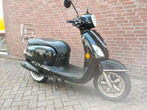 Sym Fiddle 3, Fietsen en Brommers, Scooters | SYM, Gebruikt, Fiddle, Benzine, Ophalen