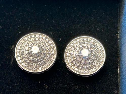 Zilveren oorbellen met moissanite steentjes, Sieraden, Tassen en Uiterlijk, Oorbellen, Nieuw, Zilver, Ophalen of Verzenden