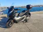Honda Forza 300 MET SLECHTS 8546 KM !!, Motoren, 279 cc, Particulier, 1 cilinder, 12 t/m 35 kW