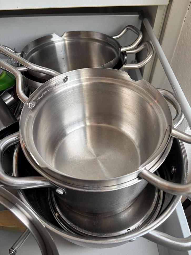 BK Q-linair pannenset met glazen deksel // RVS, Huis en Inrichting, Keuken | Potten en Pannen, Gebruikt, Kookpan of Snelkookpan