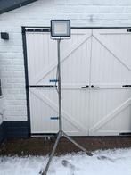 LED bouwlamp op statief., Doe-het-zelf en Verbouw, Bouwverlichting, Ophalen, Met statief, Zo goed als nieuw, Lamp met armatuur