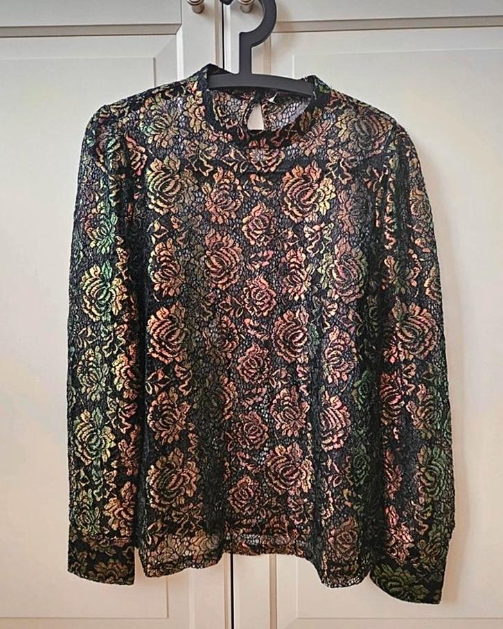 Aaiko blouse met gouddraad - Nieuw!, Kleding | Dames, Blouses en Tunieken, Nieuw, Zwart, Ophalen of Verzenden