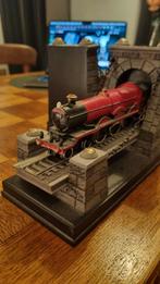Harry Potter Hogwarts Express Boekensteunen noble collection, Ophalen, Zo goed als nieuw