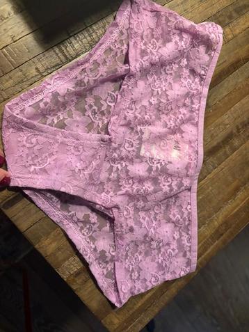 Lila/paarse kanten slip/onderbroek maat 38 beschikbaar voor biedingen