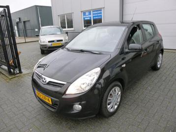 Hyundai I20 1.4i airco, 5 deur's, 2 eigenaren. beschikbaar voor biedingen