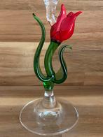 Wijnglas met een unieke hals, in vorm van rode tulp., Ophalen of Verzenden