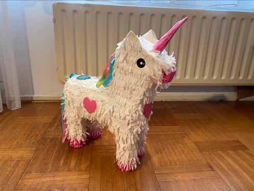 Schattige Eenhoorn unicorn pinjata, Hobby en Vrije tijd, Feestartikelen, Nieuw, Feestartikel, Verjaardag, Ophalen of Verzenden