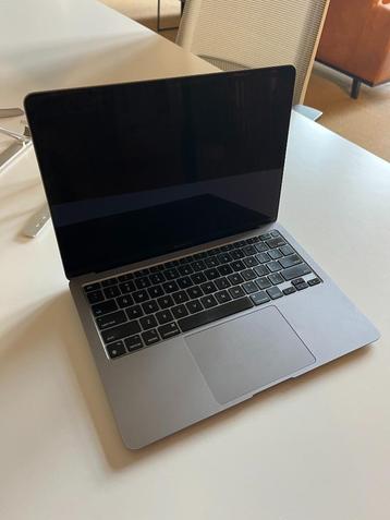 MacBook Air M1 beschikbaar voor biedingen