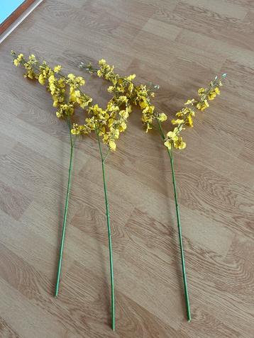 3 Gele Kunstbloemen Takken (+ Vaas Optioneel) beschikbaar voor biedingen