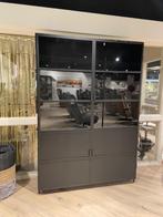 nu of nooit! vitrinekast Loft. Materiaal: zwart metaal, Huis en Inrichting, Kasten | Vitrinekasten, Ophalen, Gebruikt, 100 tot 150 cm