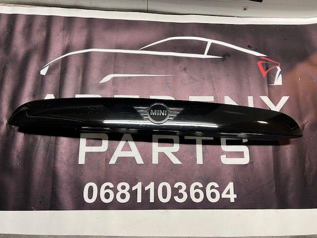 Mini Mini F55 F56 F57 Achterklep Handgreep 51137489752-02, Auto-onderdelen, Carrosserie en Plaatwerk, Deur, Mini, Gebruikt, Ophalen of Verzenden