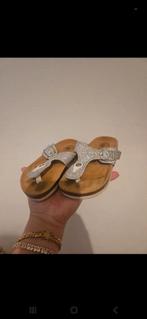 Teenslippers maat 25, Ophalen of Verzenden, Zo goed als nieuw, Meisje, Overige typen