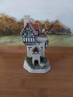 ' Knight's Castle ' by David Winter, Ophalen of Verzenden, Nieuw, Overige typen
