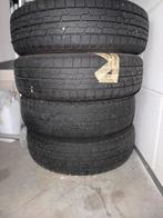 Set winterbanden op velg Toyota Aygo 155/65/R14 75T, Ophalen, 14 inch, Gebruikt, 155 mm