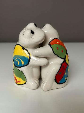 Kikker peper en zout set beschikbaar voor biedingen