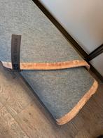 Besouw rond vloerkleed karpet 3.20m blind afgewerkt, Huis en Inrichting, Ophalen, Zo goed als nieuw, Rond, 200 cm of meer