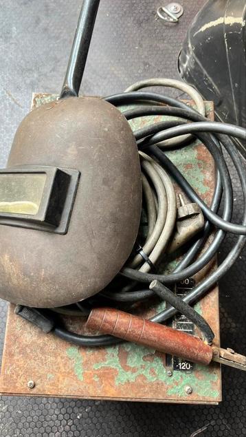 Vintage Lasapparaat met laskap beschikbaar voor biedingen