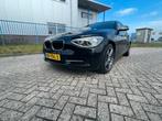 BMW 1-Serie 116I 100KW 5DR 2012 Zwart, Auto's, BMW, 1-Serie, 65 €/maand, 4 cilinders, Zwart