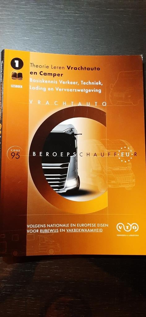 Theorieboeken Vrachtwagenrijbewijs Code 95 Modules 1, 2, 3, Boeken, Techniek, Gelezen, Overige onderwerpen, Ophalen of Verzenden