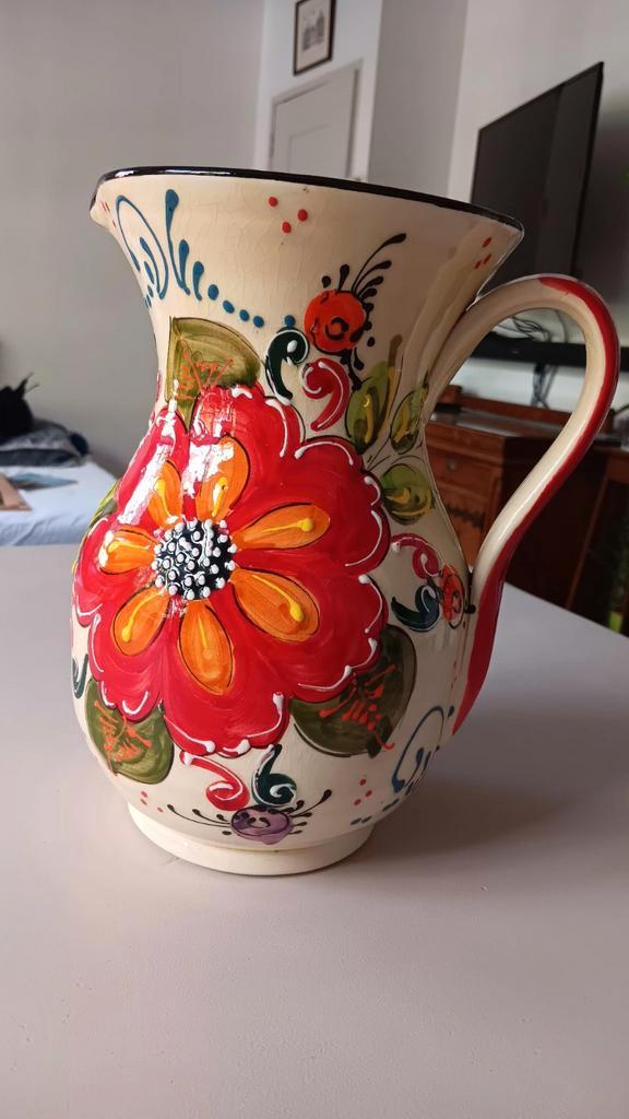 Retro vaas met bloemmotief., Antiek en Kunst, Antiek | Vazen, Ophalen of Verzenden