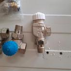 Nieuwe thermostaat kraan 3/4" en 1/2" 3/8 diverse soorten, Doe-het-zelf en Verbouw, Verwarming en Radiatoren, Minder dan 30 cm
