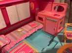 Barbie vintage camper inclusief 5 poppen, kleding en paard, Ophalen of Verzenden, Gebruikt, Barbie
