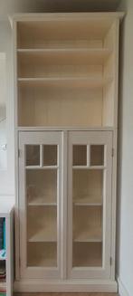 Boekenkast authentiek, witgelakt hout, 2 deuren met ruitjes, Huis en Inrichting, Ophalen, Gebruikt, 200 cm of meer, 50 tot 100 cm