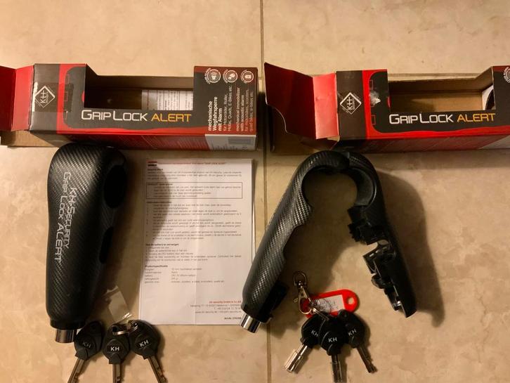 ANTI diefstalslot motor,scooter,bromfiets, e-bikes MET ALARM, Fietsen en Brommers, Overige Fietsen en Brommers, Zo goed als nieuw