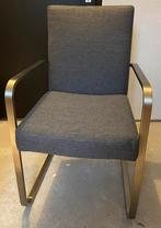 Twee nette eetkamerstoelen, Ophalen, Zo goed als nieuw, Grijs, Twee