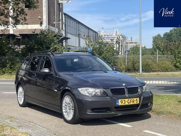 BMW 3-serie Touring 318i Business Line AUTOMAAT Navigatie Pa beschikbaar voor biedingen