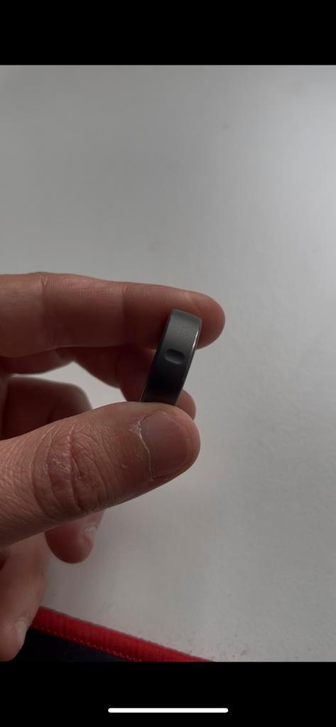 Oura ring Gen 3 (size 10, stealth black, including charger), Sieraden, Tassen en Uiterlijk, Activity trackers, Gebruikt, iOS, Zwart