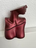 Parfum billie eilish, Verzenden